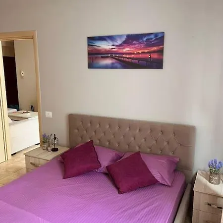 Cozy Apartment *